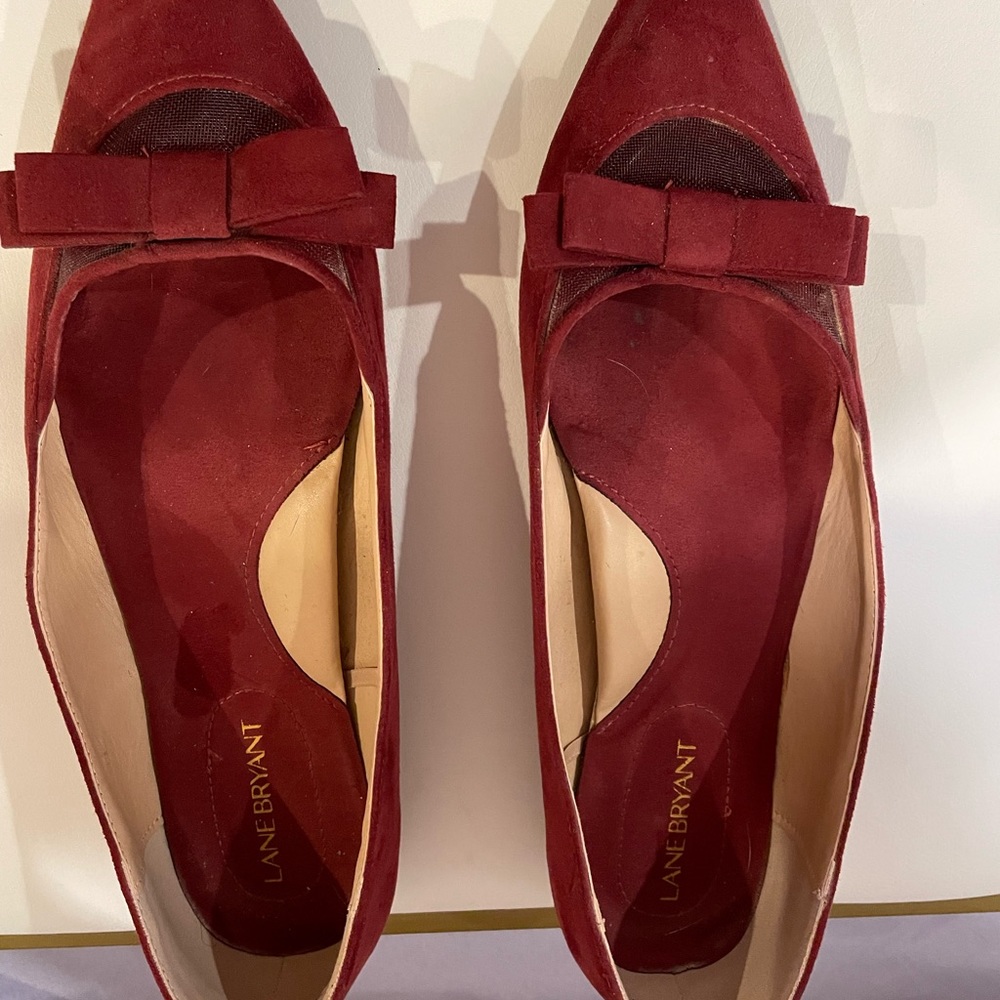 Burgundy wide flats very comfortable